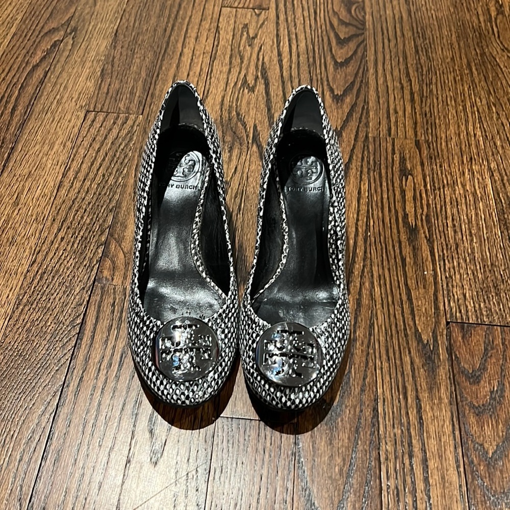 Tory Burch Sally wedge shoes